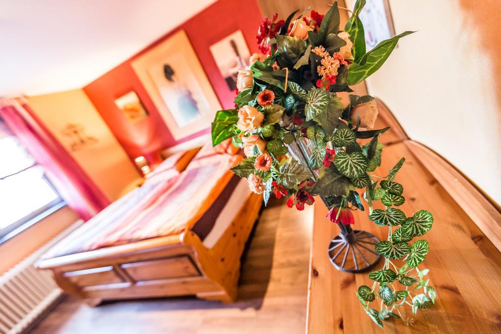 Wohnzeit Koeln Apartment Rom bilde